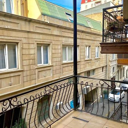 S T Hostel Formerly Sth Hostel Baku Exteriör bild