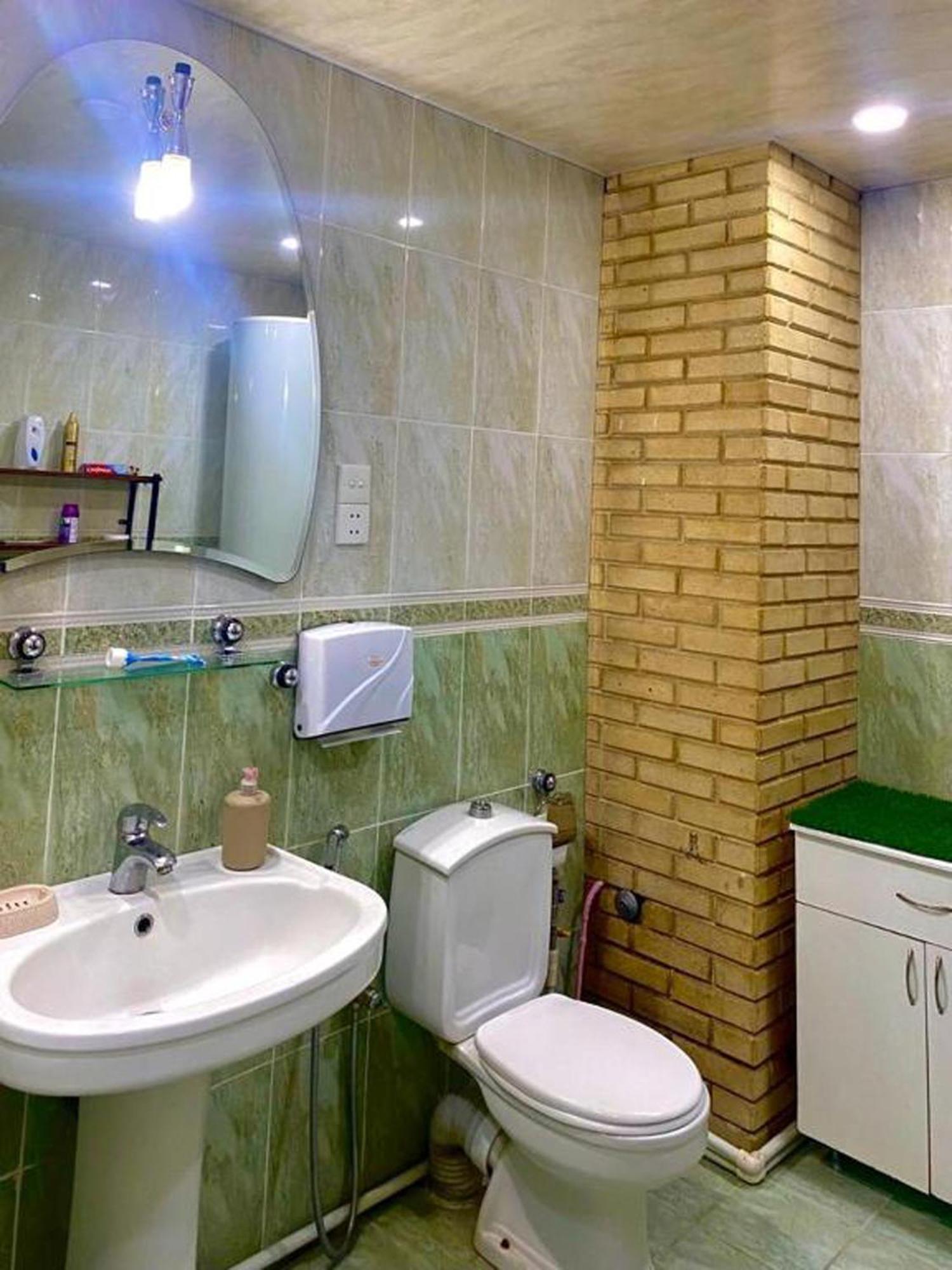 S T Hostel Formerly Sth Hostel Baku Exteriör bild